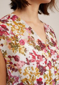 WE Fashion Dnevna haljina - pink