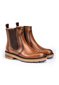 Lloyd MODERNE - Stivaletti con plateau - cognac