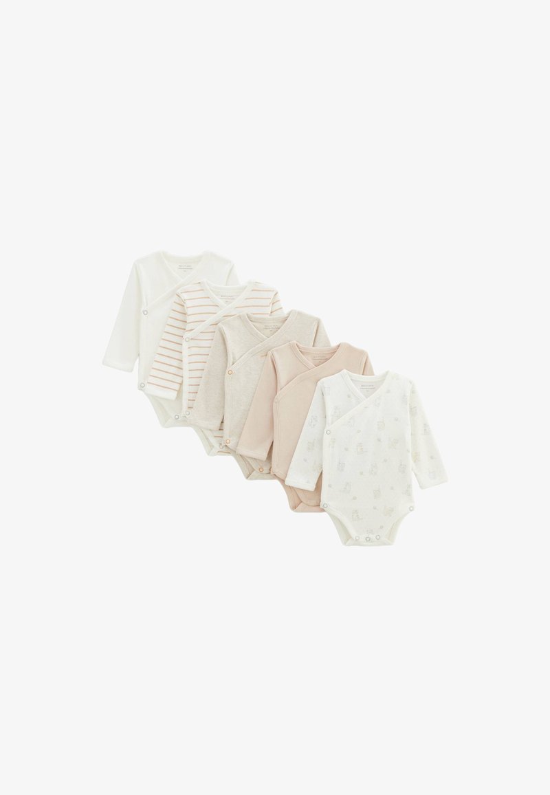 Ensemble de cinq bodys à manches longues pour bébé en coton doux. Comprend des modèles en blanc, beige clair et rose pâle, avec des fermetures à pression et des motifs discrets.
