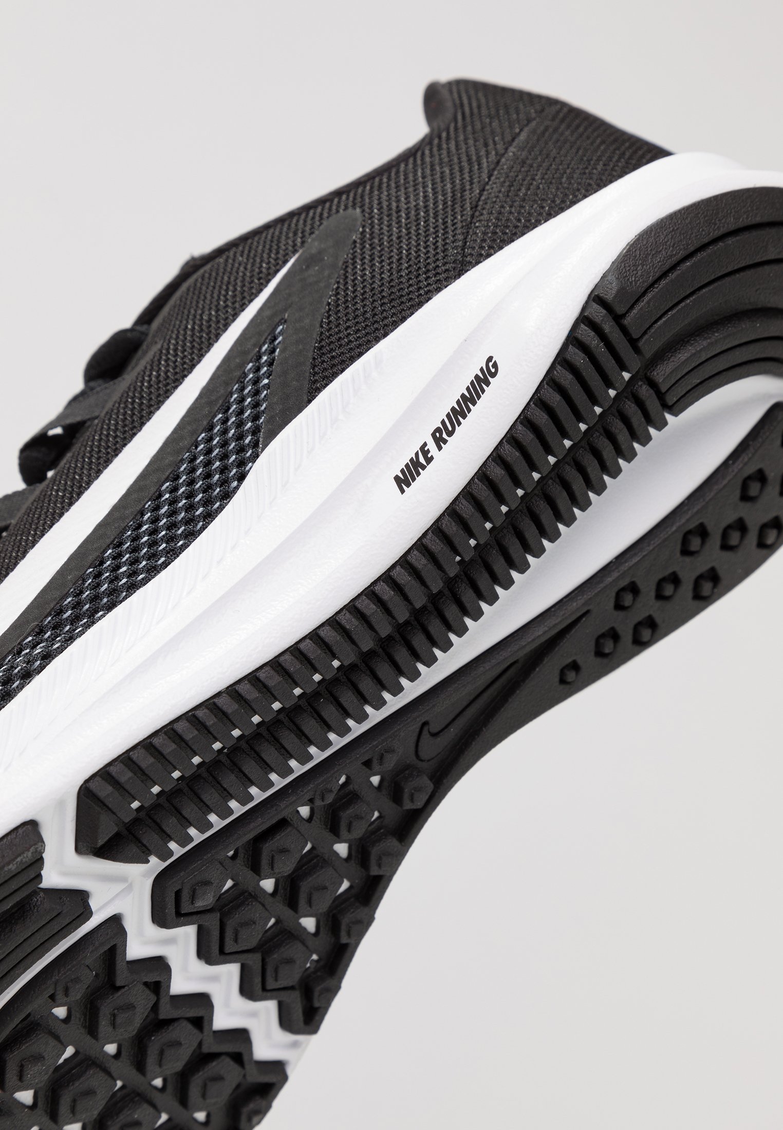 Nike Performance DOWNSHIFTER - Hardloopschoenen neutraal -  black/white/anthracite/cool grey/Zwart - Zalando.nl