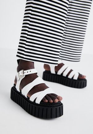 LAMODA HIT THE BEACH - Platform szandálok - white