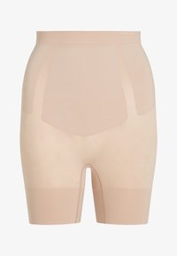 Sélectionné, cedar