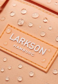 Larkson OLE - Marsupio - peach