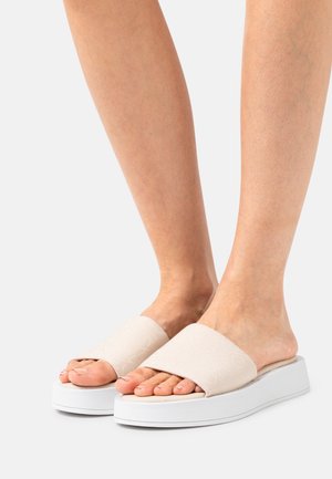 Calvin Klein Muiltjes - beige