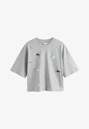 Next, REGULAR FIT - SPARKLE CHARMS SHORT SLEEVE CREW NECK T-SHIRT . - T-Shirt print - grey marl