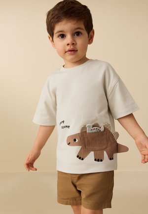 Next, REGULAR FIT - SHORT SLEEVE INTERACTIVE T-SHIRT  . - T-shirt con stampa - cream dinosaur