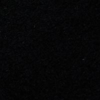 Tessuto nero con una texture fine, colore uniforme e senza motivi o decorazioni visibili, caratterizzato da una superficie liscia e morbida.