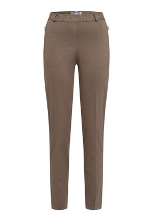Pantalon slim taupe avec ceinture à motif, poches latérales et coutures frontales nettes.