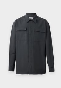 Valitud, black oyster