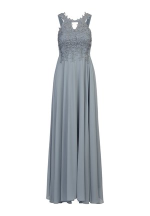 Lang, mouwloos jurk van lichtblauwe chiffon, met ingewikkelde bloemborduring op de romp en een sleutelgatenhalslijn. Vloeiende silhouet.