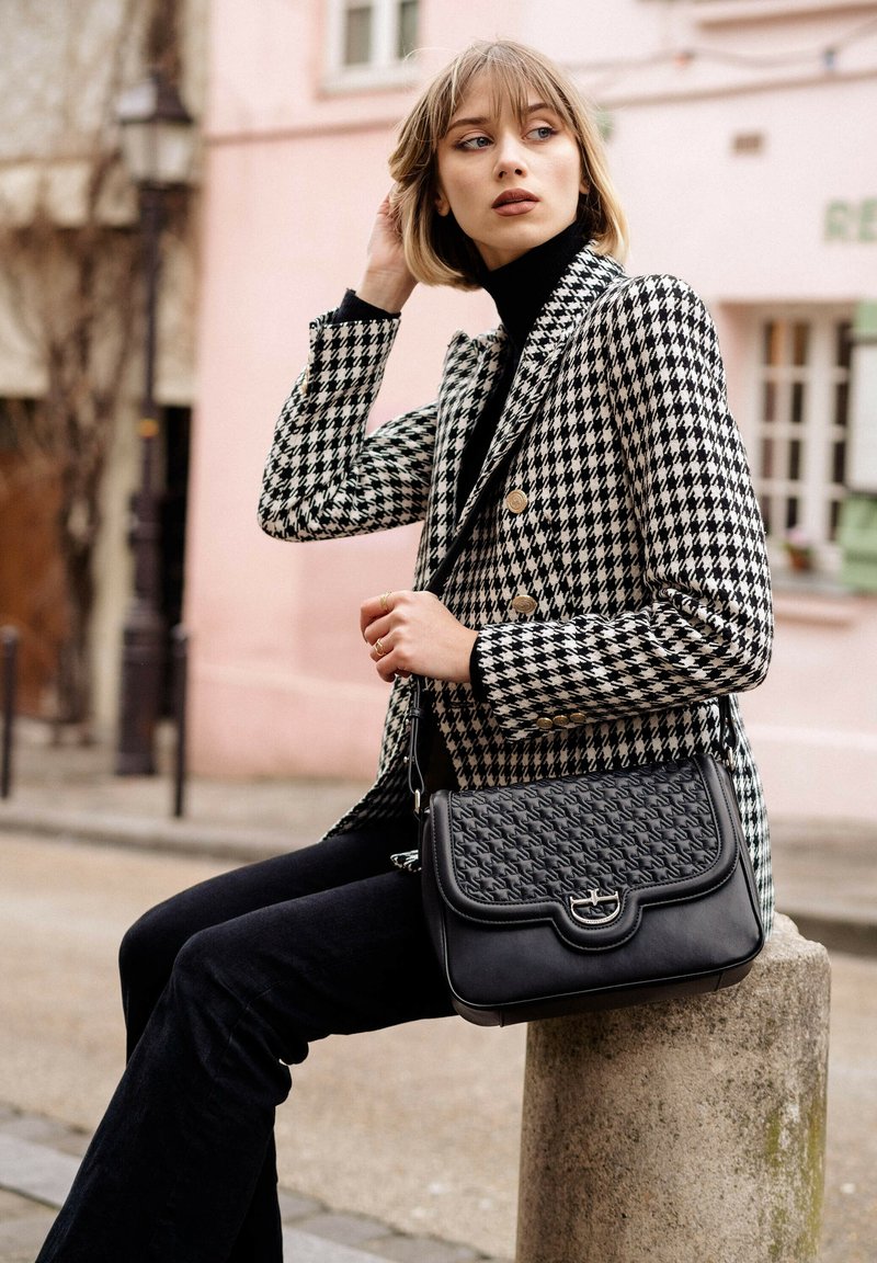 Lamarthe Sac bandouli?�re - noir - ZALANDO.FR