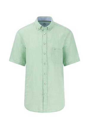 Kortærmet, button-up skjorte i lysegrønt linned med en brystlomme og rundet kant. Har en klassisk krave og hvide knapper.