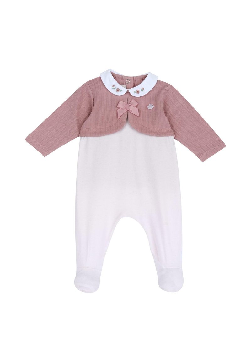 Světle růžový pletený top s dlouhými rukávy a bílým límečkem zdobeným květinovou výšivkou a mašlí; bílé kalhoty s plně pokrytými chodidly.