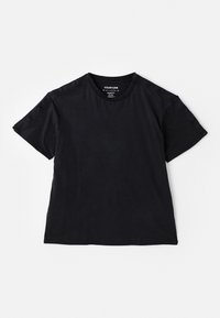 T-shirt en coton noir à manches courtes et col rond, étalé à plat sur fond blanc, étiquette visible à l'intérieur du col.