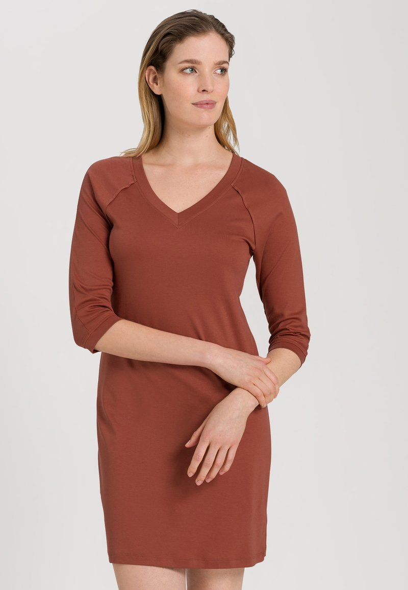 Hanro - PURE ESSENCE 3 4 ARM 90 CM - Chemise de nuit / Nuisette - marsala, Agrandir