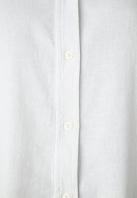GAP CROP - Gombos blúz - optic white