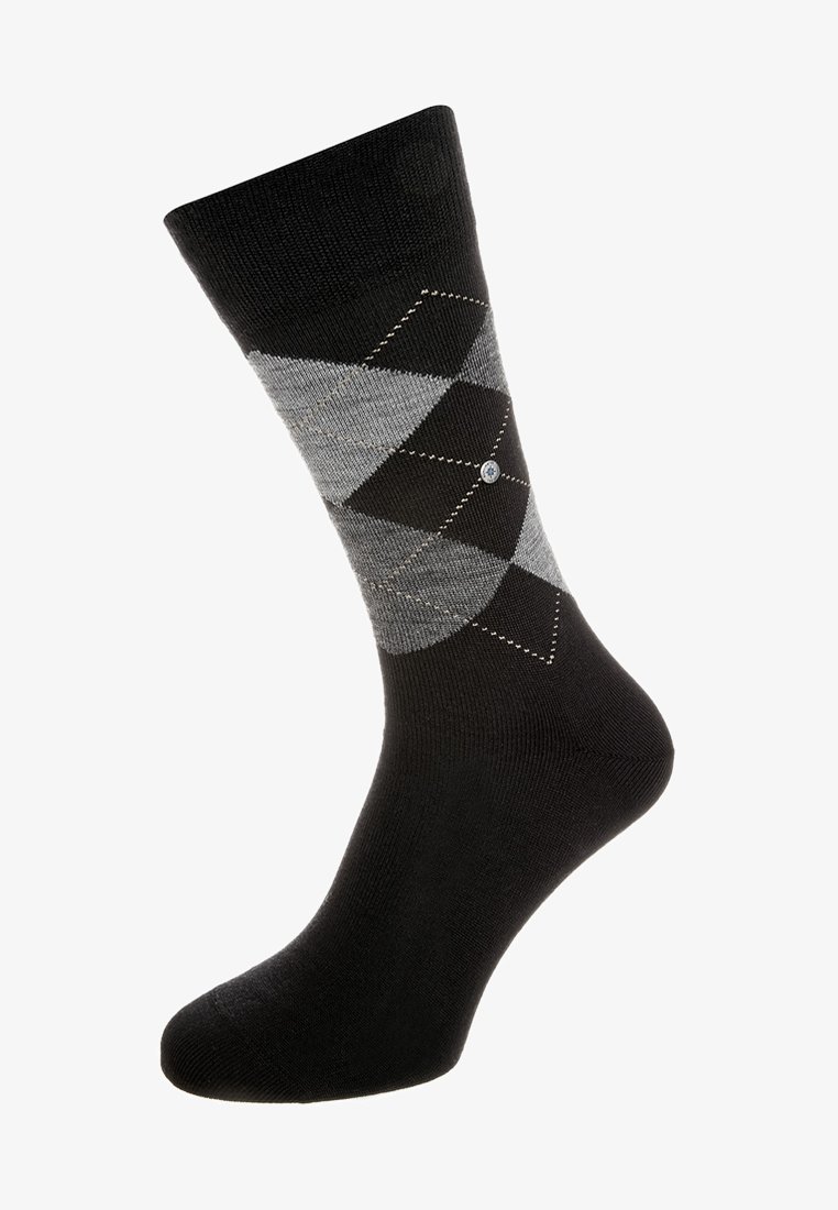 Calcetín negro con un patrón de rombos argyle en tonos grises, con un acento decorativo azul y un talón reforzado. Material de mezcla de algodón.