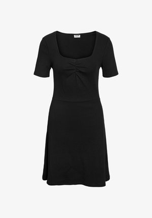 Juoda trumpomis rankovėmis su puoščiu kvadratine iškirpte su priekyje surinkta medžiaga ir platėjančia sijono dalimi su šoniniais plyšiais.