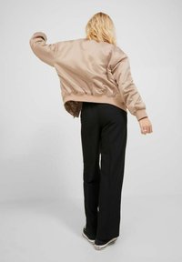 Giacca Bomber In Satinato Per Donna - Elegante E Antivento, 100% Nylon - Foto 12