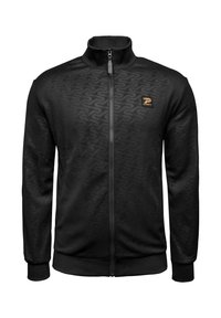 Chaqueta negra con cremallera, hecha de un tejido liso y ligero. Presenta un patrón sutil, cuello alto y un pequeño logo naranja en el pecho.