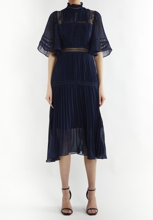 ELLIE PLEATED MIDI - Vapaa-ajan mekko - navy