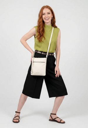 SURI FREY, Cross body bag - ecru