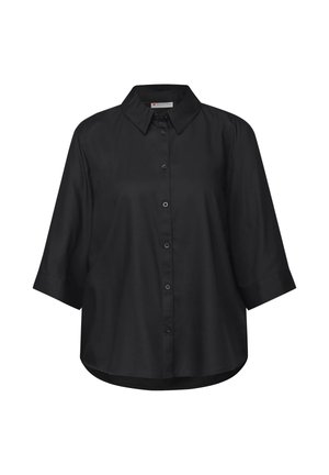 Camicia nera con bottoni realizzata in tessuto morbido. Presenta un colletto classico, maniche a tre quarti e un orlo leggermente curvo.