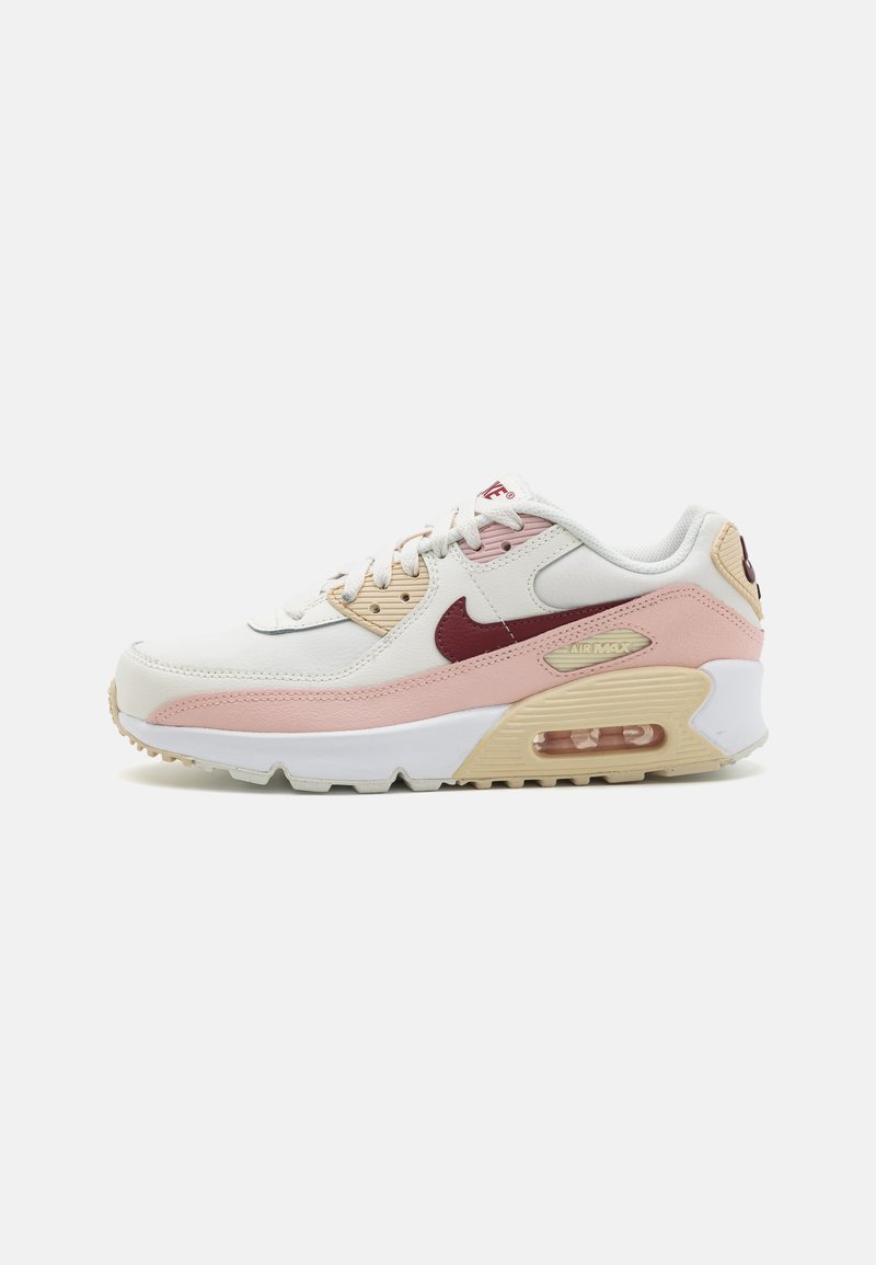 Bijele tenisice s ružičastim i maroon naglascima, od kože i mrežastog materijala, zaobljenog vrha, s udobnim midsole-om i vidljivom zračnom jedinicom u peti.