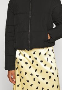 ONLY Vinterjakker - black