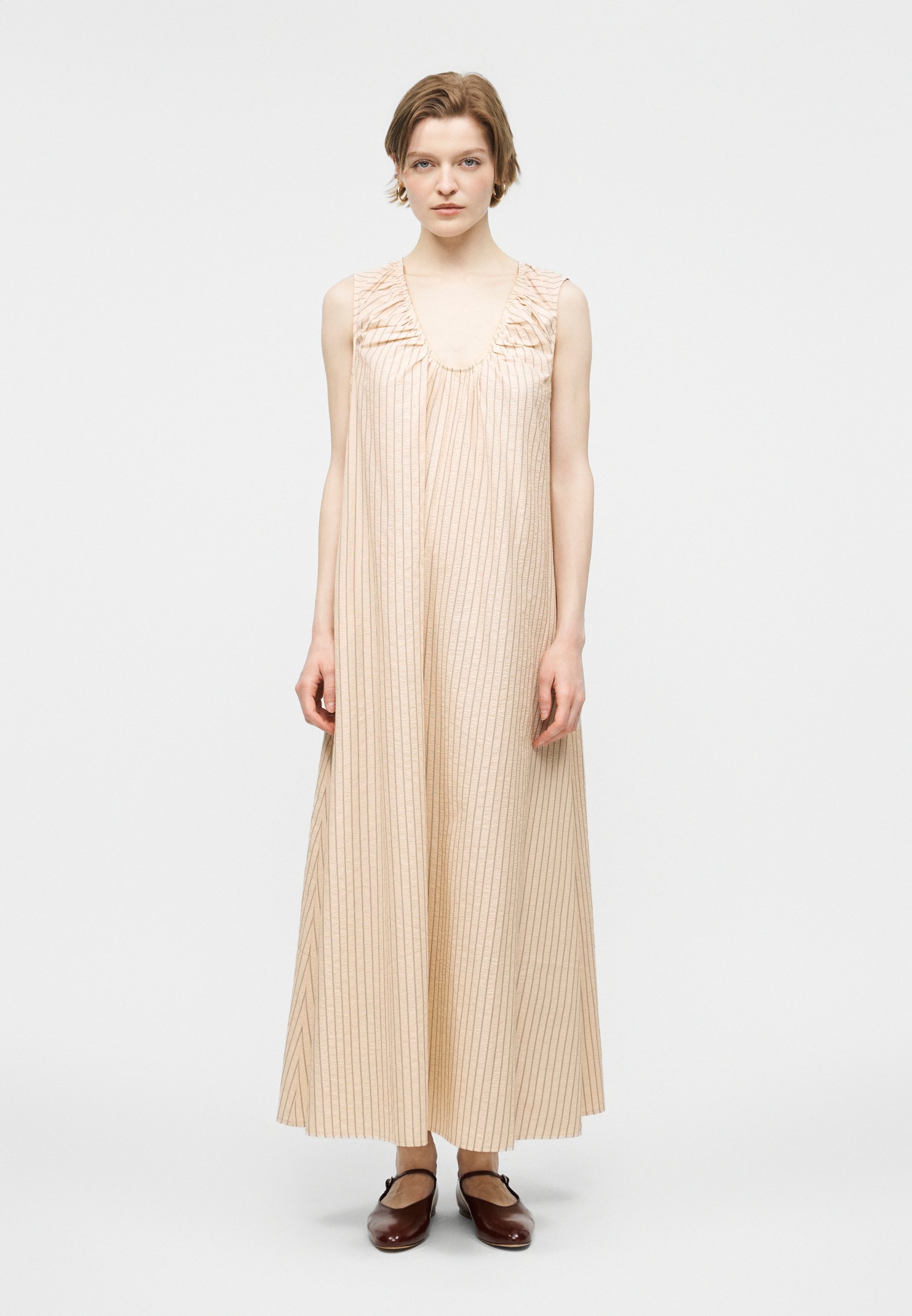 Stylein JAISIE DRESS - Maxi dress - cream/taupe - Zalando.ie