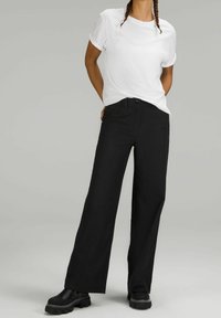 lululemon Tygbyxor - black