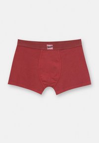 Punaiset boxerit, jotka on valmistettu pehmeästä puuvillasta. Varustettu joustavalla vyötärönauhalla, jossa on logotagi. Klassinen leikkaus, jonka etuosassa on tukeva pussi.