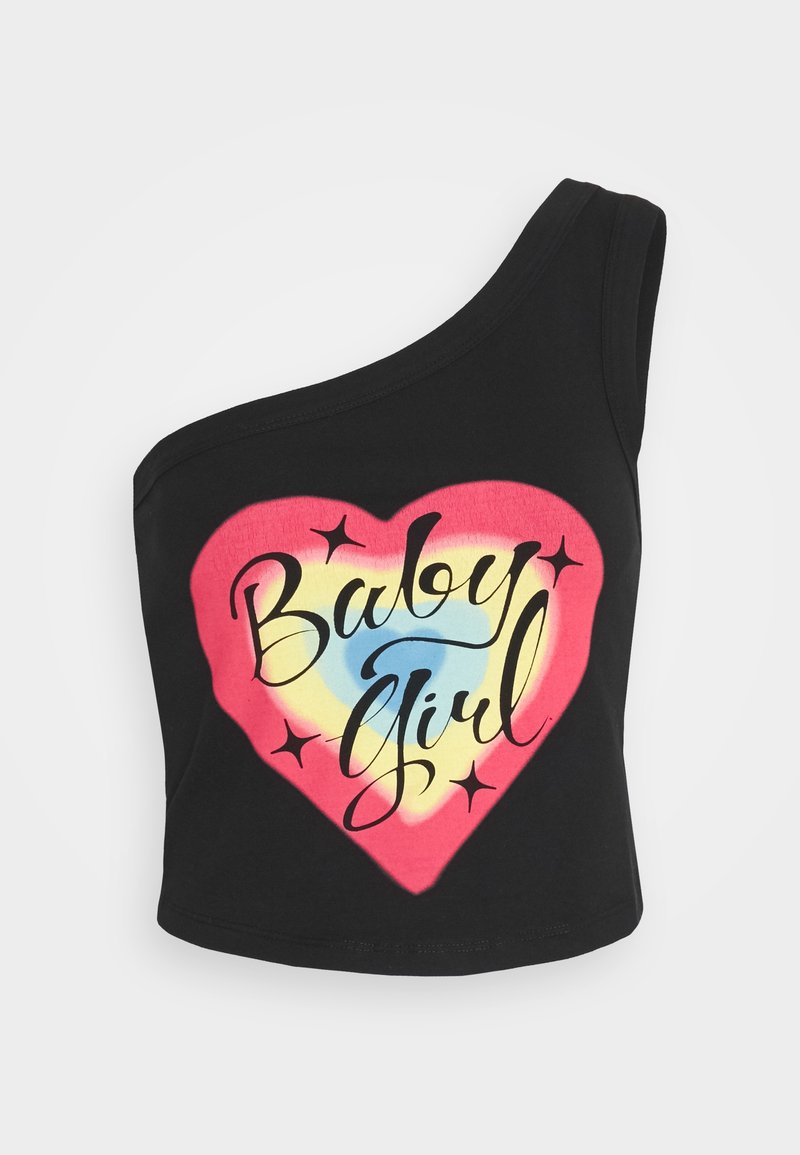 Černý zkrácený top s designem na jedno rameno, s barevným srdcovým grafickým motivem a textem "Baby Girl" ve stylizovaném písmu.