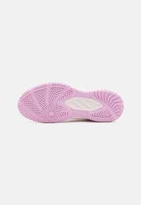 ASICS UPCOURT 6 - Volleyball shoes - pale pink/light ube