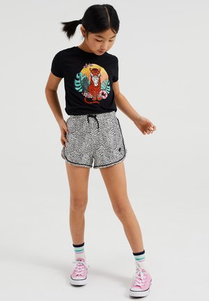 Shorts - white