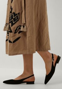 Notre-V Slingback ballerina´s - zwart