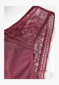 Sélectionné, rouge