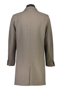 Cappotto lungo beige realizzato in misto lana, caratterizzato da un ampio colletto, spacco posteriore e polsini con bottoni. Tessuto liscio con un design sartoriale.