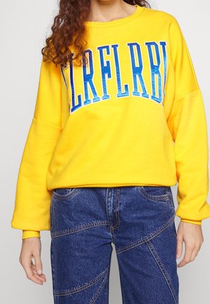 Sweater - yellow