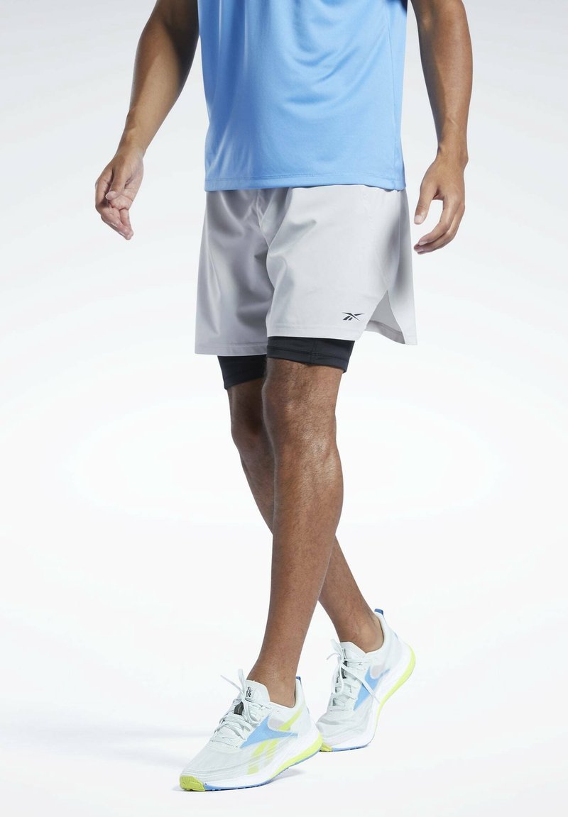 Reebok Sportovní kraťasy - off-white