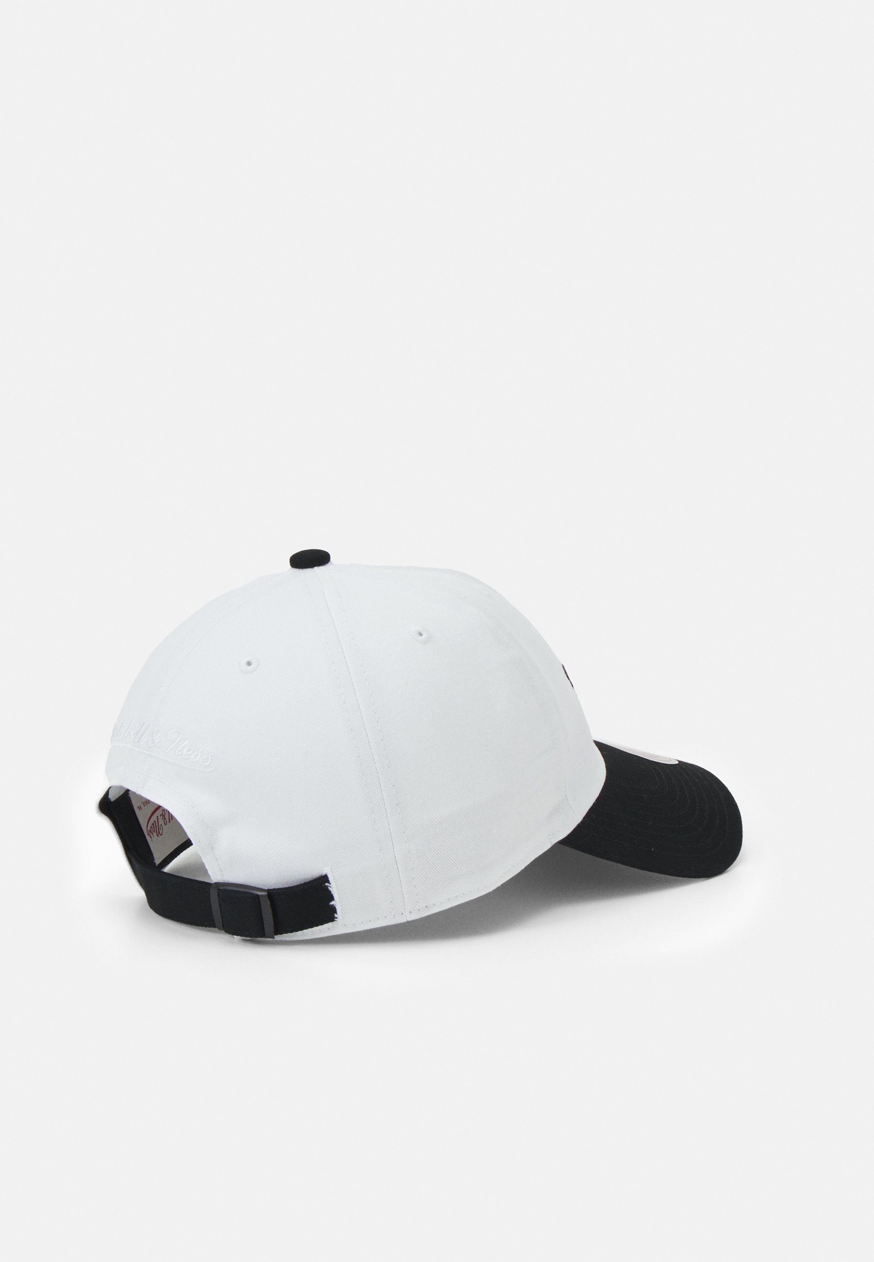 Mitchell \u0026 Ness BRANDED ESSENTIAL DAD 