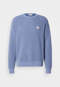 Selecionado, dusty sailor blue