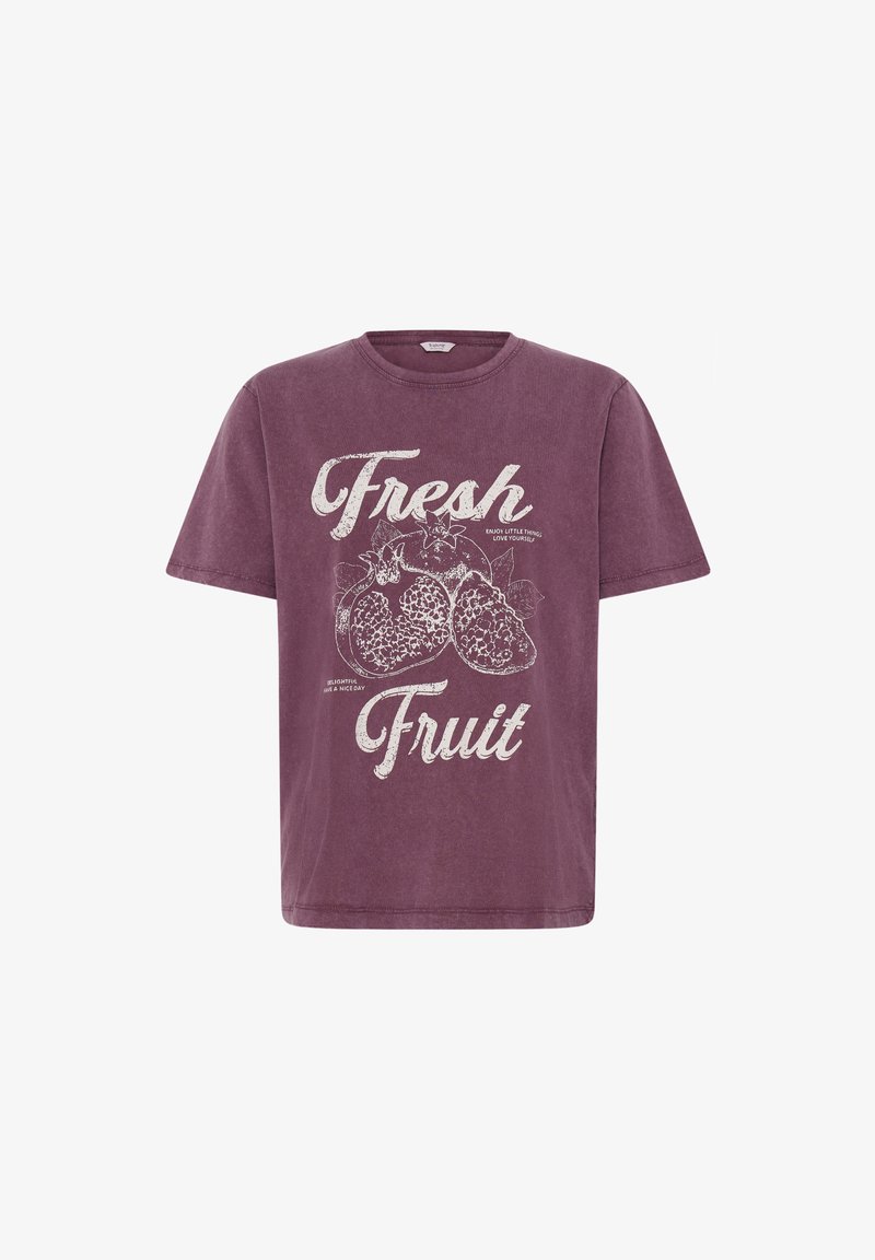 T-shirt violet à manches courtes avec texte blanc "Fresh Fruit" et illustration détaillée d'une grenade tranchée sur le devant.