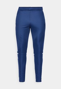 Unselected, team navy blue/white