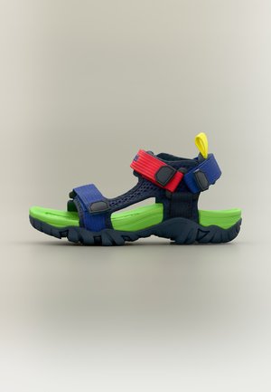 Joma, CLIMBER JR UNISEX - Сандали за ходене - marino/lima