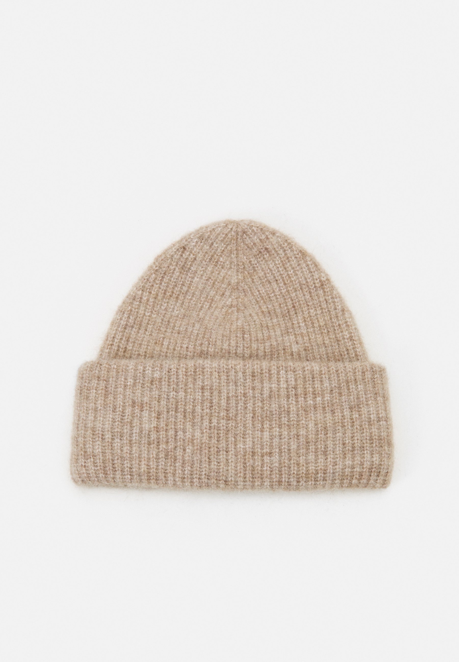 arket beanie