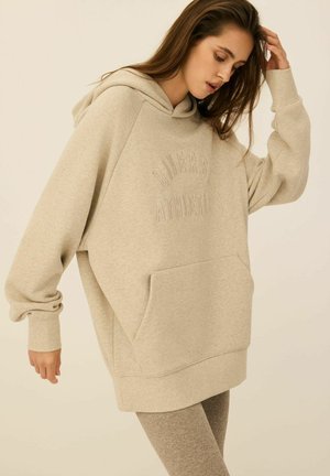 - Bluza z kapturem