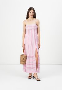Hollister Co. BABYDOLL MAXI - Maxiklänning - light pink/white