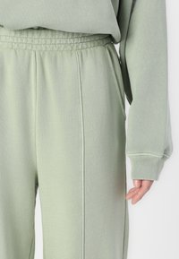 Gap Tall FRONT SEAM STRAIGHT LEG - Joggebukse - desert sage
