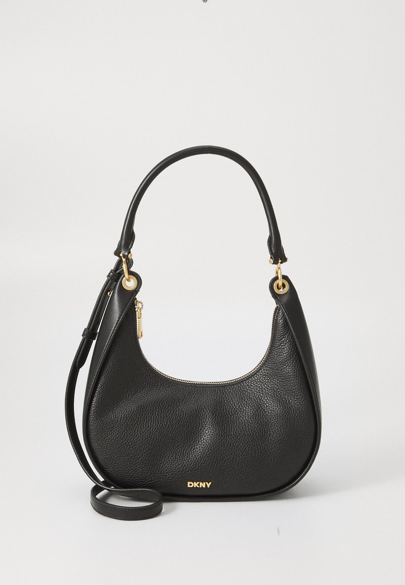 Svart läderhandväska i hobo-form med en guldfärgad dragkedja och detaljer i metall. Inkluderar en avtagbar axelrem.